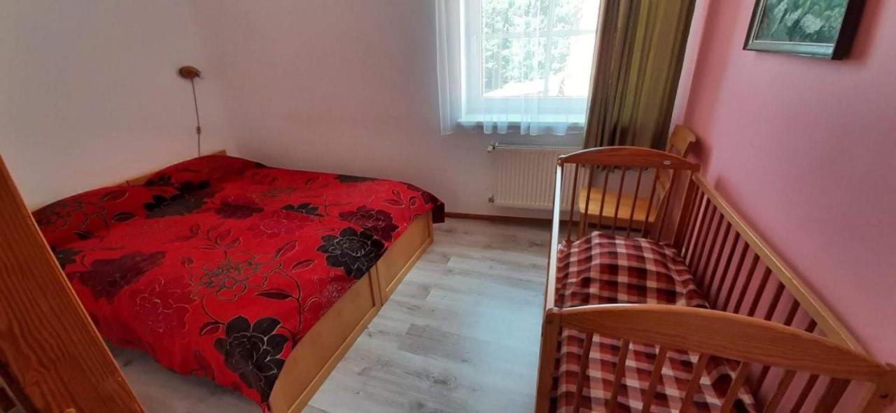Metras Maja Hotel Aizpute Exterior foto